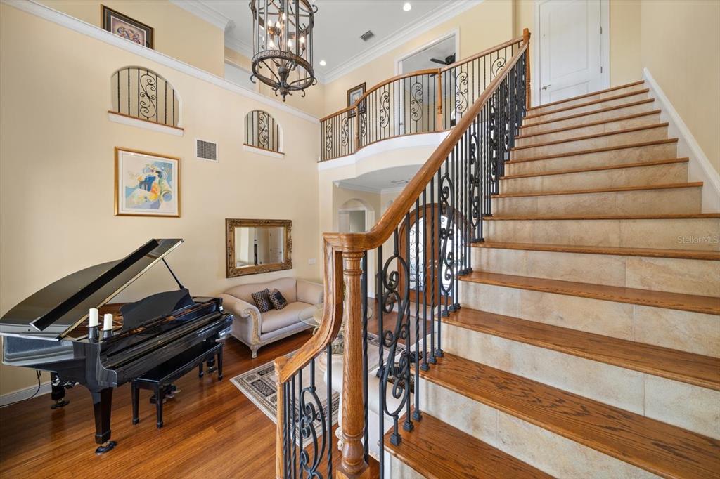 Largo, Florida, 33770, United States, 5 Bedrooms Bedrooms, ,4 BathroomsBathrooms,Residential,For Sale,2002964