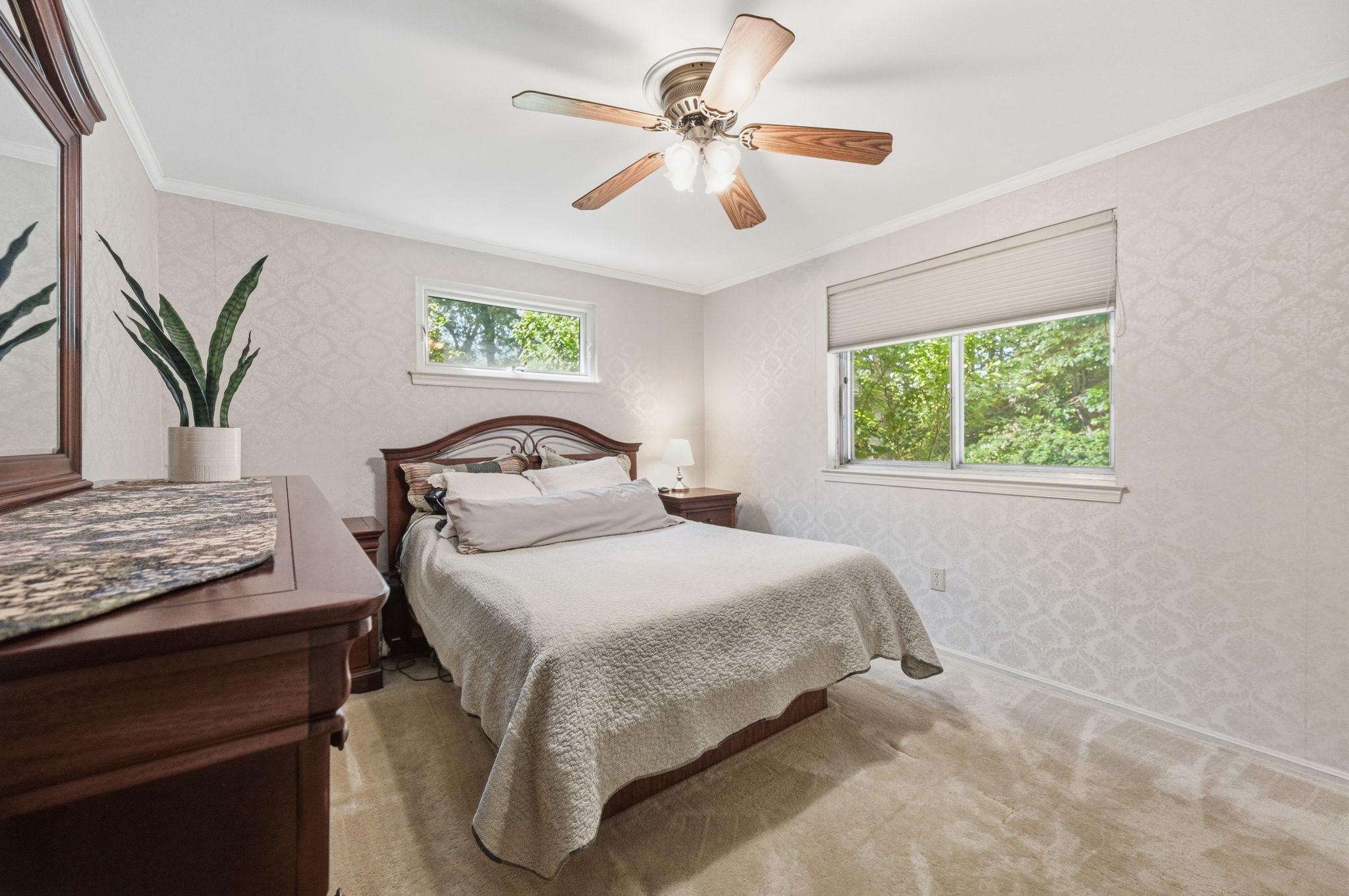 Fairfax, Virginia, 22032, United States, 4 Bedrooms Bedrooms, ,3 BathroomsBathrooms,Residential,For Sale,2048282