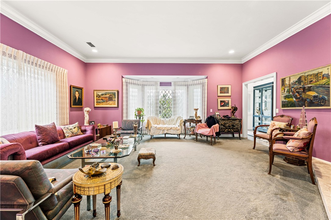 Encino, California, 91436, United States, 6 Bedrooms Bedrooms, ,7 BathroomsBathrooms,Residential,For Sale,1974550