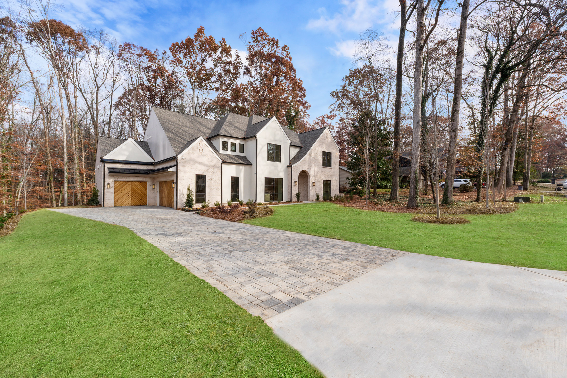  The Epitome of Alpharetta Luxury: Transitional Masterpiece in Garden District - 物件實景
