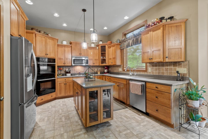 Crown Point, Indiana, 46307, United States, 3 Bedrooms Bedrooms, ,3 BathroomsBathrooms,Residential,For Sale,1942577