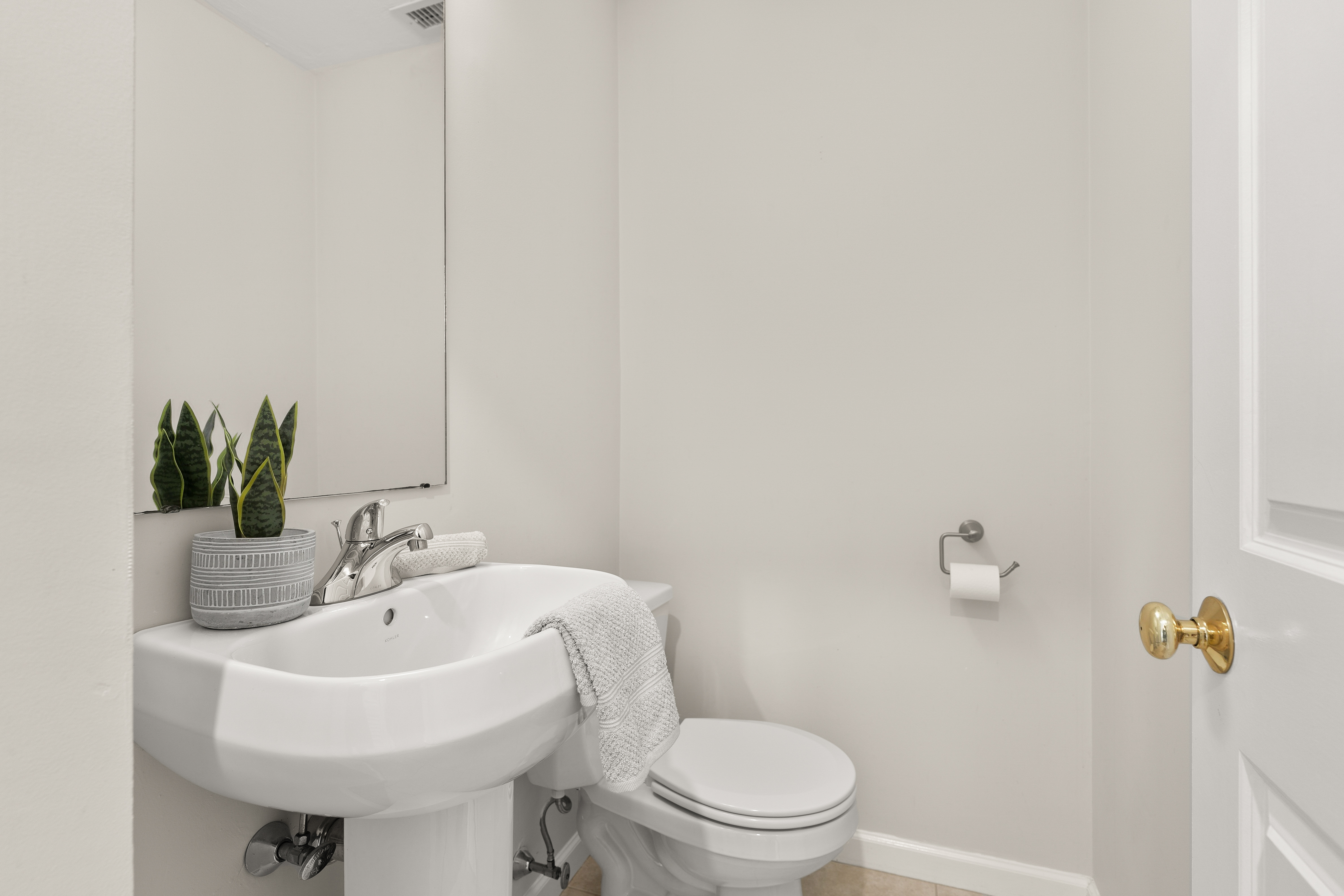 11 Russell Place, unit 11, Arlington, MA, 02474 - 物件實景