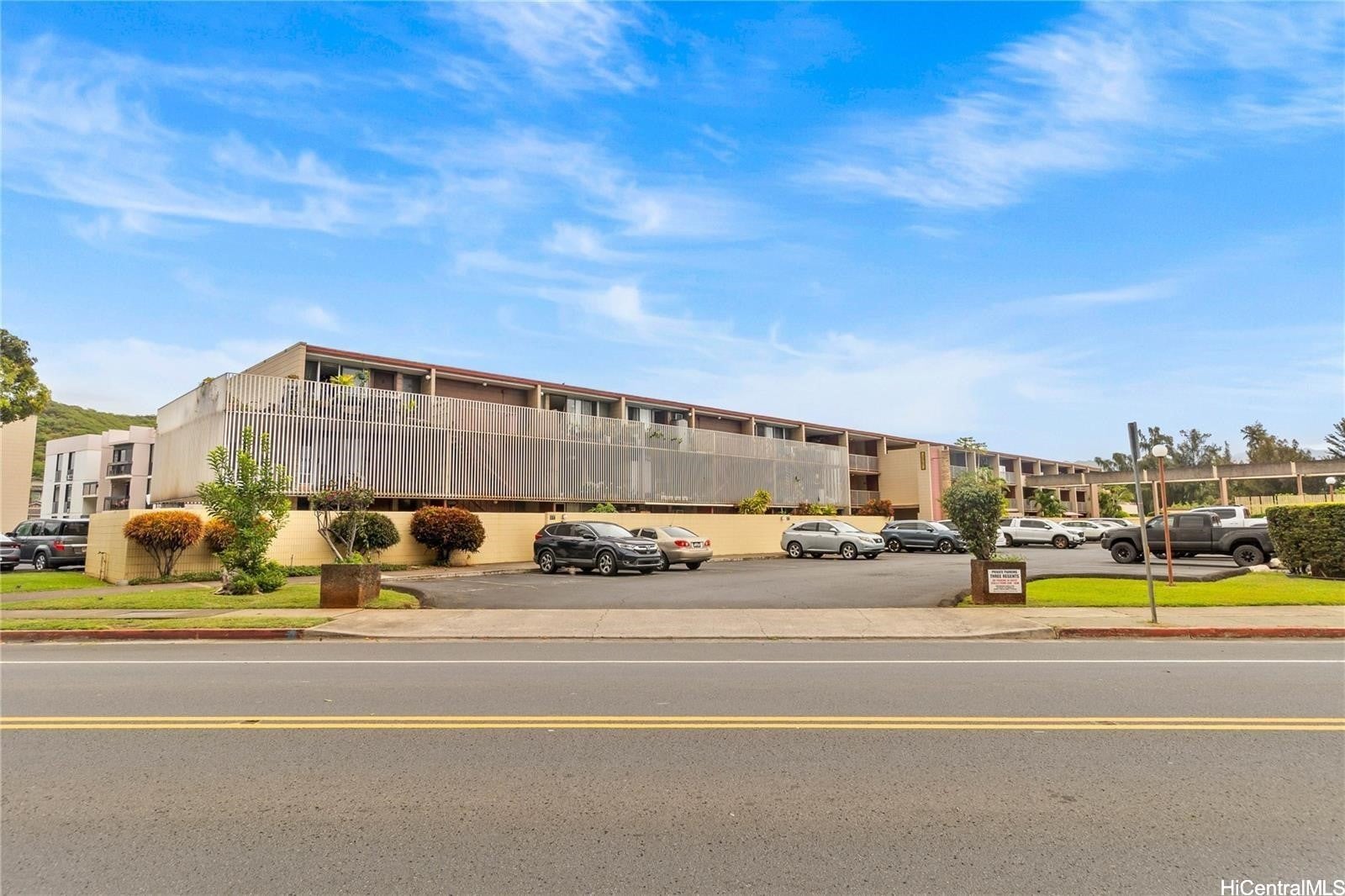 Honolulu, Hawaii, 96818, United States, 3 Bedrooms Bedrooms, ,2 BathroomsBathrooms,Residential,For Sale,2015765