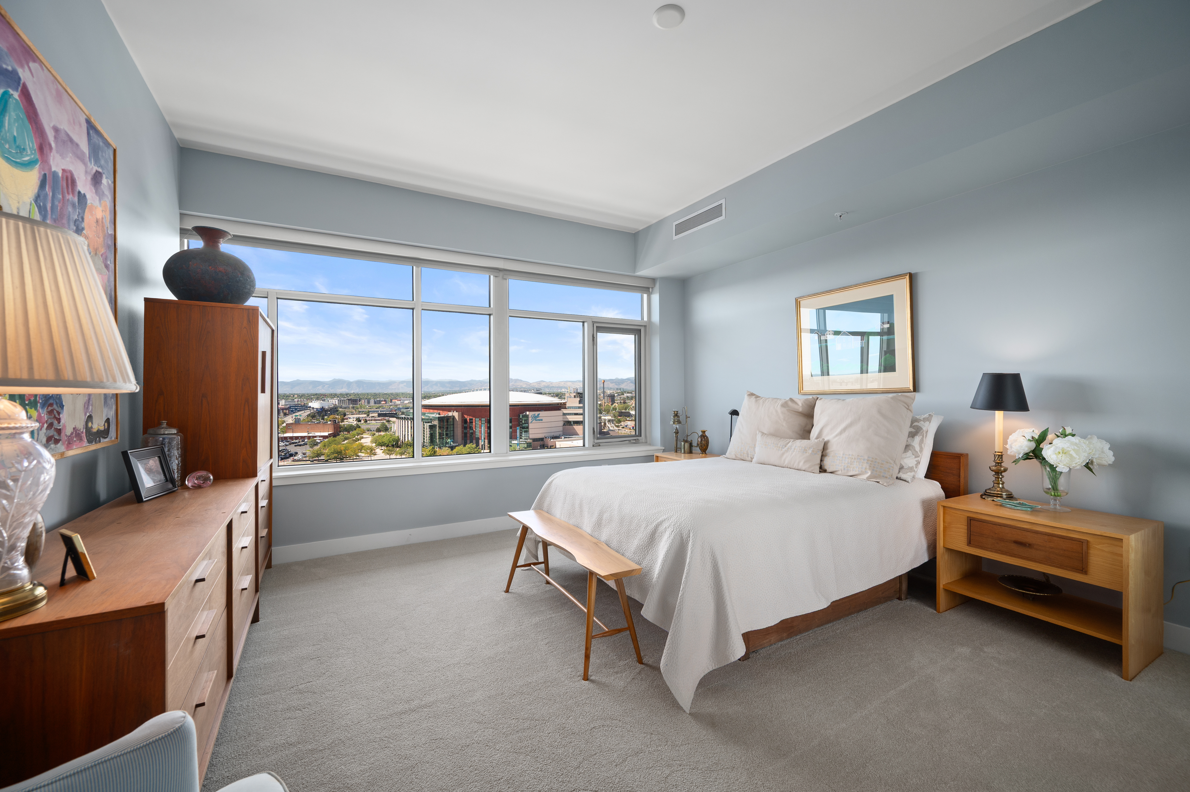  Impeccably Maintained Residence With Incredible Mountain And City Views - 物件實景