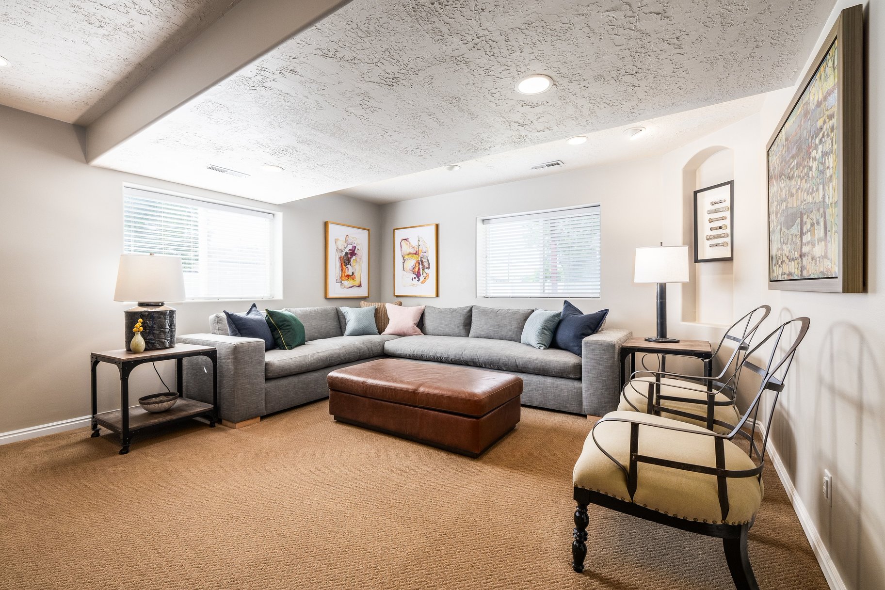  Updated 4-Bed with RV Parking, Mountain Views, and Large Fenced Backyard - 物件實景