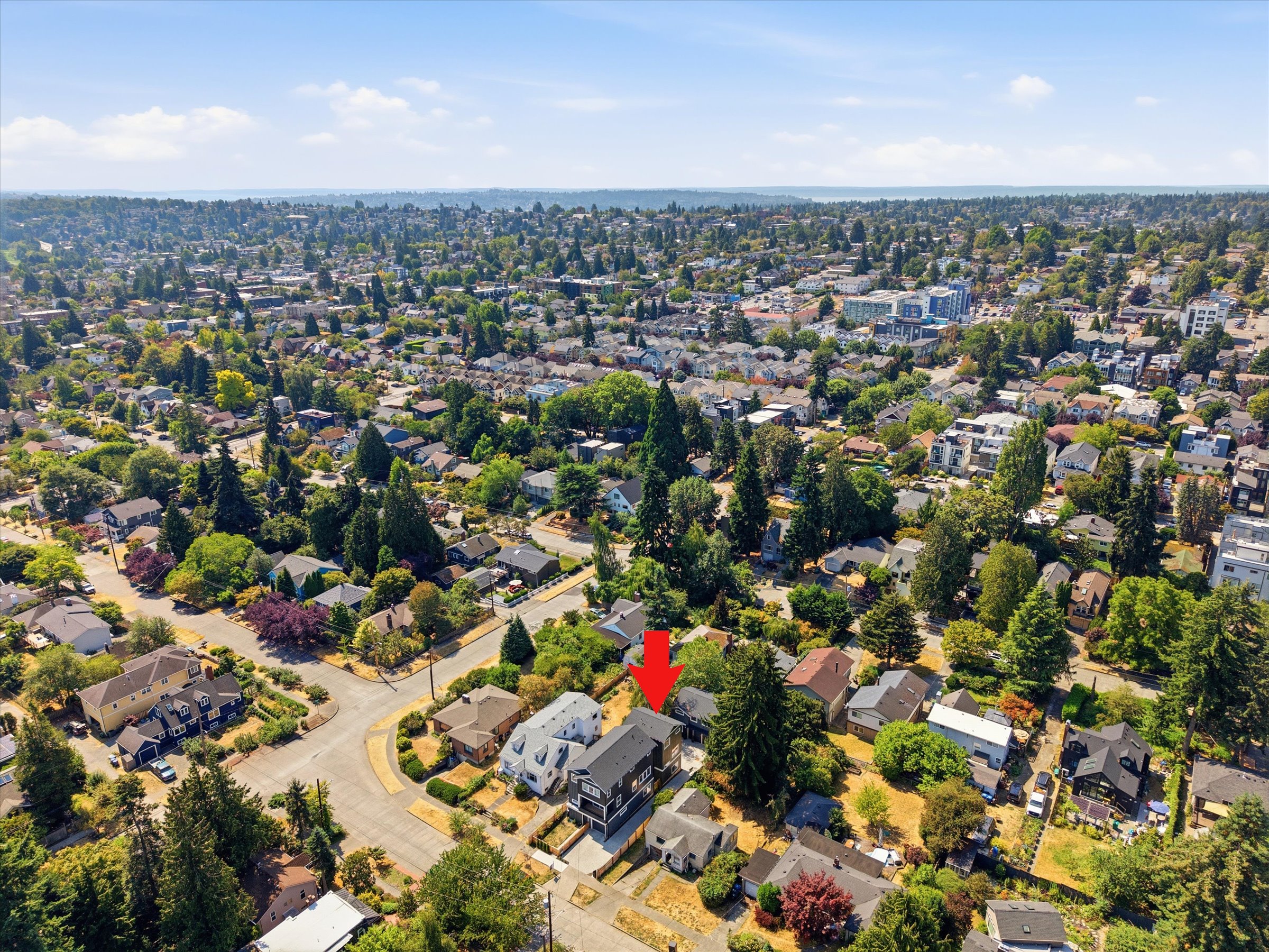  8815 Densmore Ave N Unit #B, Seattle, WA 98103 - 物件實景