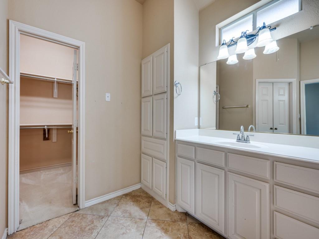 McKinney, Texas, 75071, United States, 3 Bedrooms Bedrooms, ,2 BathroomsBathrooms,Residential,For Sale,1892252