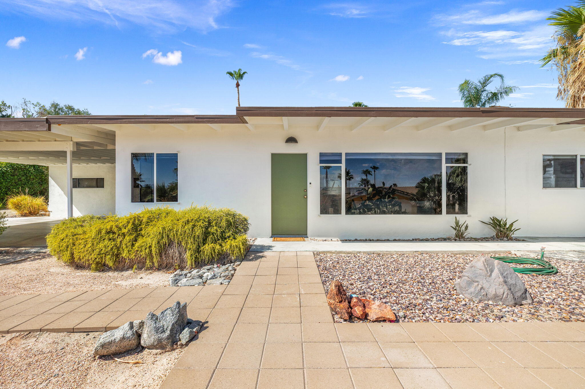 Cathedral City, California, 92234, United States, 3 Bedrooms Bedrooms, ,3 BathroomsBathrooms,Residential,For Sale,1896973