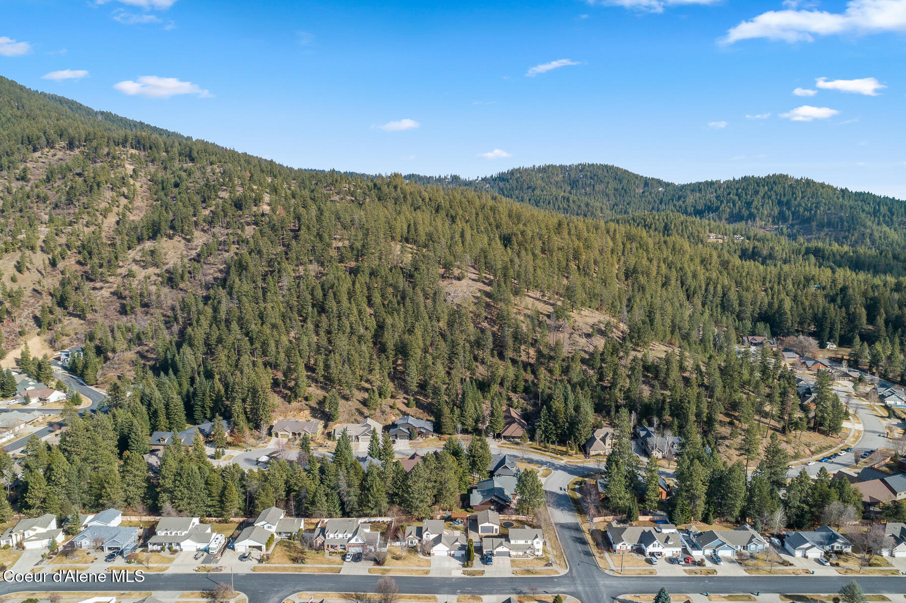 Coeur d'Alene, Idaho, 83815, United States, 5 Bedrooms Bedrooms, ,3 BathroomsBathrooms,Residential,For Sale,1937739