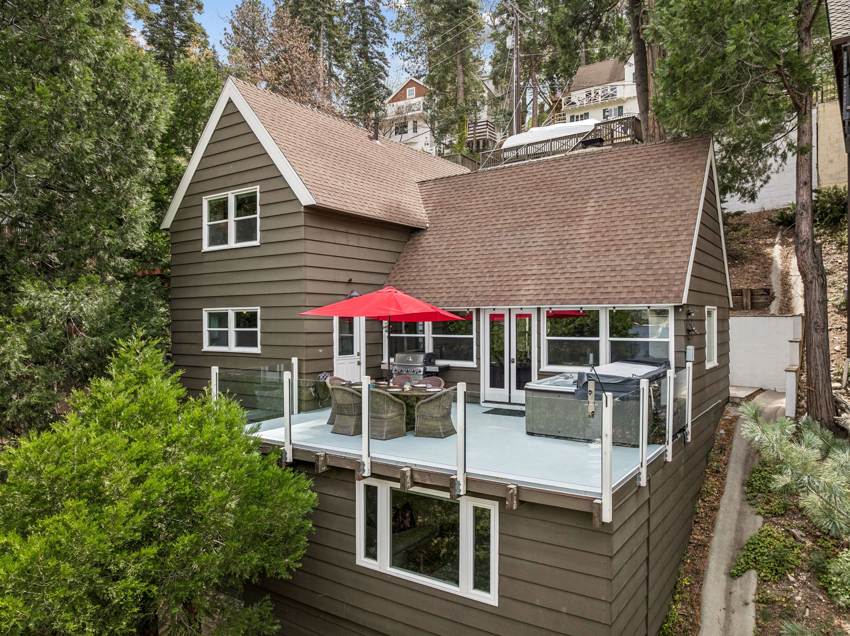  28898 Palisades Drive, Lake Arrowhead, CA 92352 - 物件實景