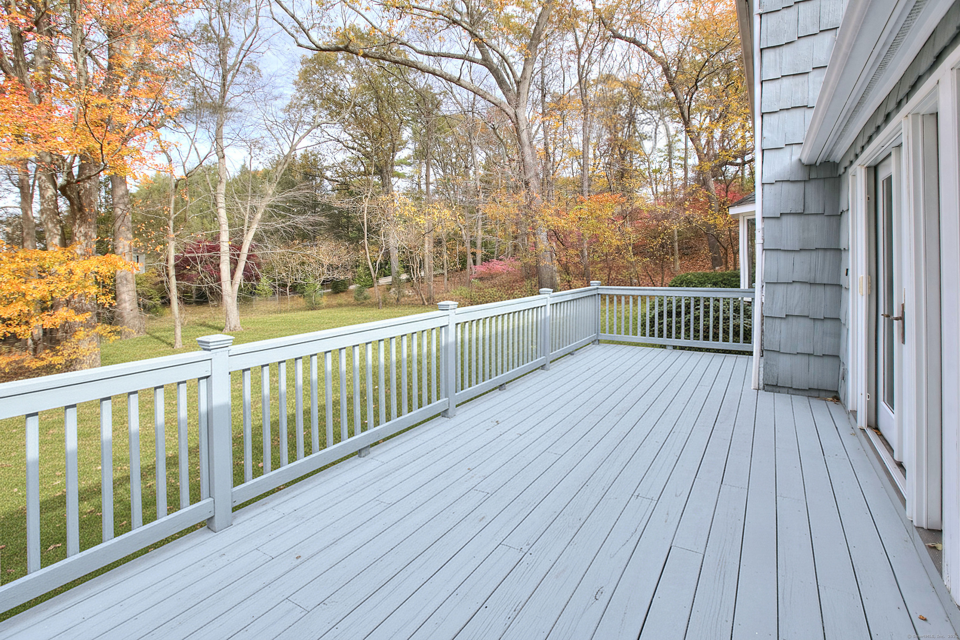 Westport, Connecticut, 06880, United States, 4 Bedrooms Bedrooms, ,3 BathroomsBathrooms,Residential,For Sale,1987489