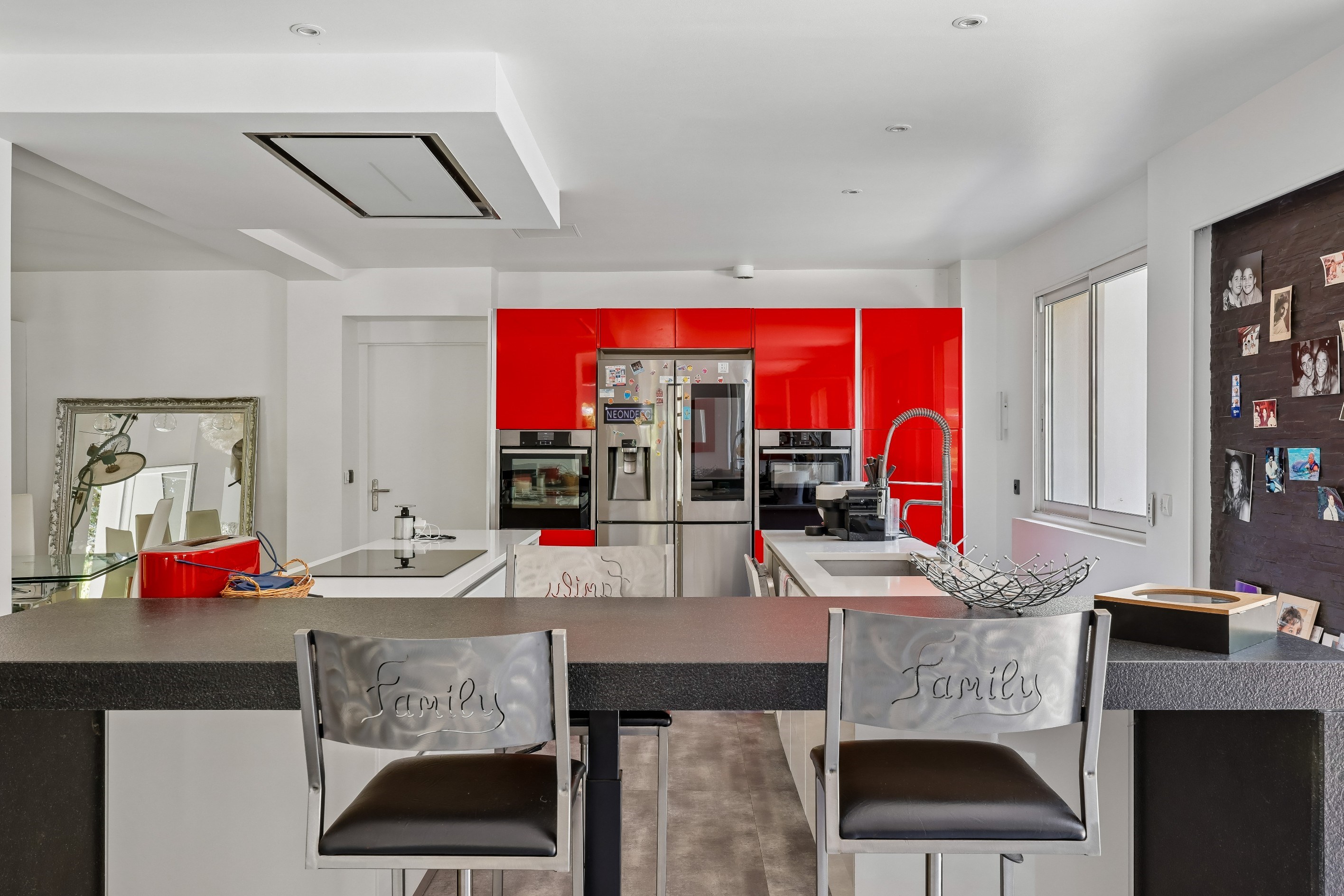  LE PERREUX-SUR-MARNE - WATERFRONT CONTEMPORARY ESTATE ON THE BANKS OF THE MARNE… - 物件實景