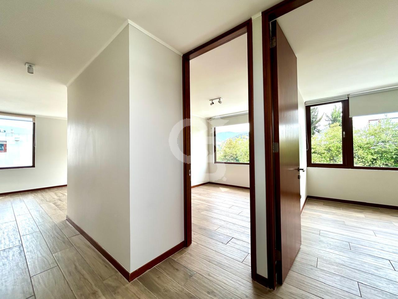 Lo Barnechea, Chile, 6 Bedrooms Bedrooms, ,5 BathroomsBathrooms,Residential,For Sale,1971656