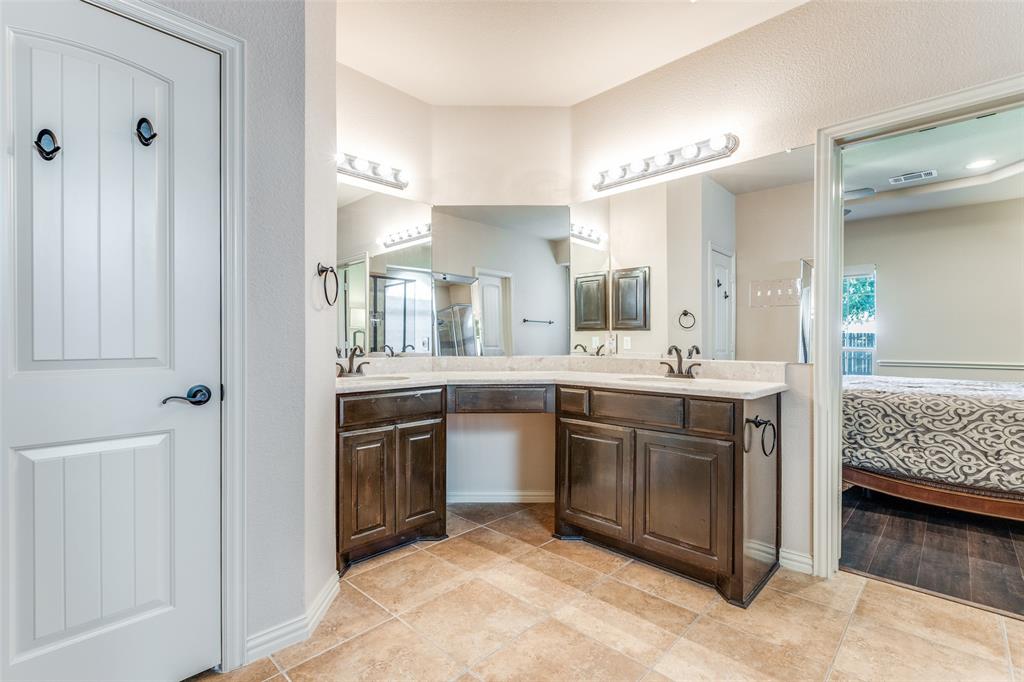 McKinney, Texas, 75071, United States, 5 Bedrooms Bedrooms, ,4 BathroomsBathrooms,Residential,For Sale,1960701