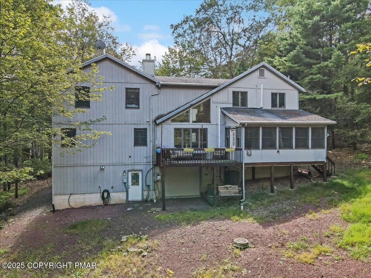 Lake Harmony, Pennsylvania, 18624, United States, 8 Bedrooms Bedrooms, ,4 BathroomsBathrooms,Residential,For Sale,1914089