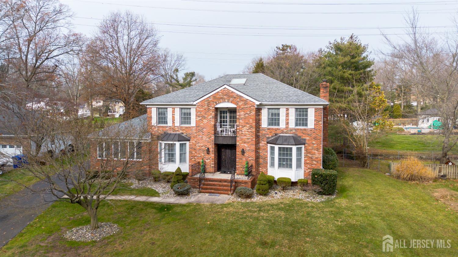 North Brunswick, New Jersey, 08902, United States, 5 Bedrooms Bedrooms, ,3 BathroomsBathrooms,Residential,For Sale,2002843