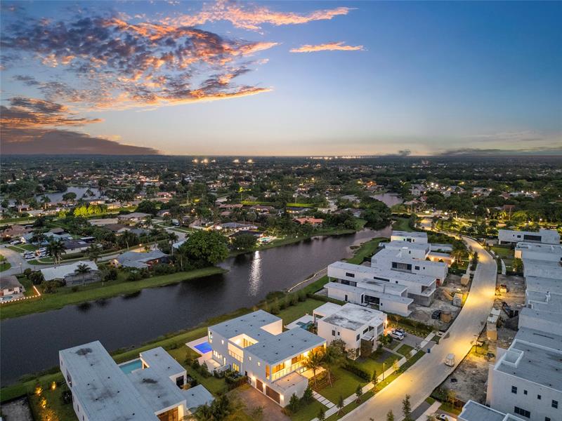 Weston, Florida, 33326, United States, 5 Bedrooms Bedrooms, ,10 BathroomsBathrooms,Residential,For Sale,1925286
