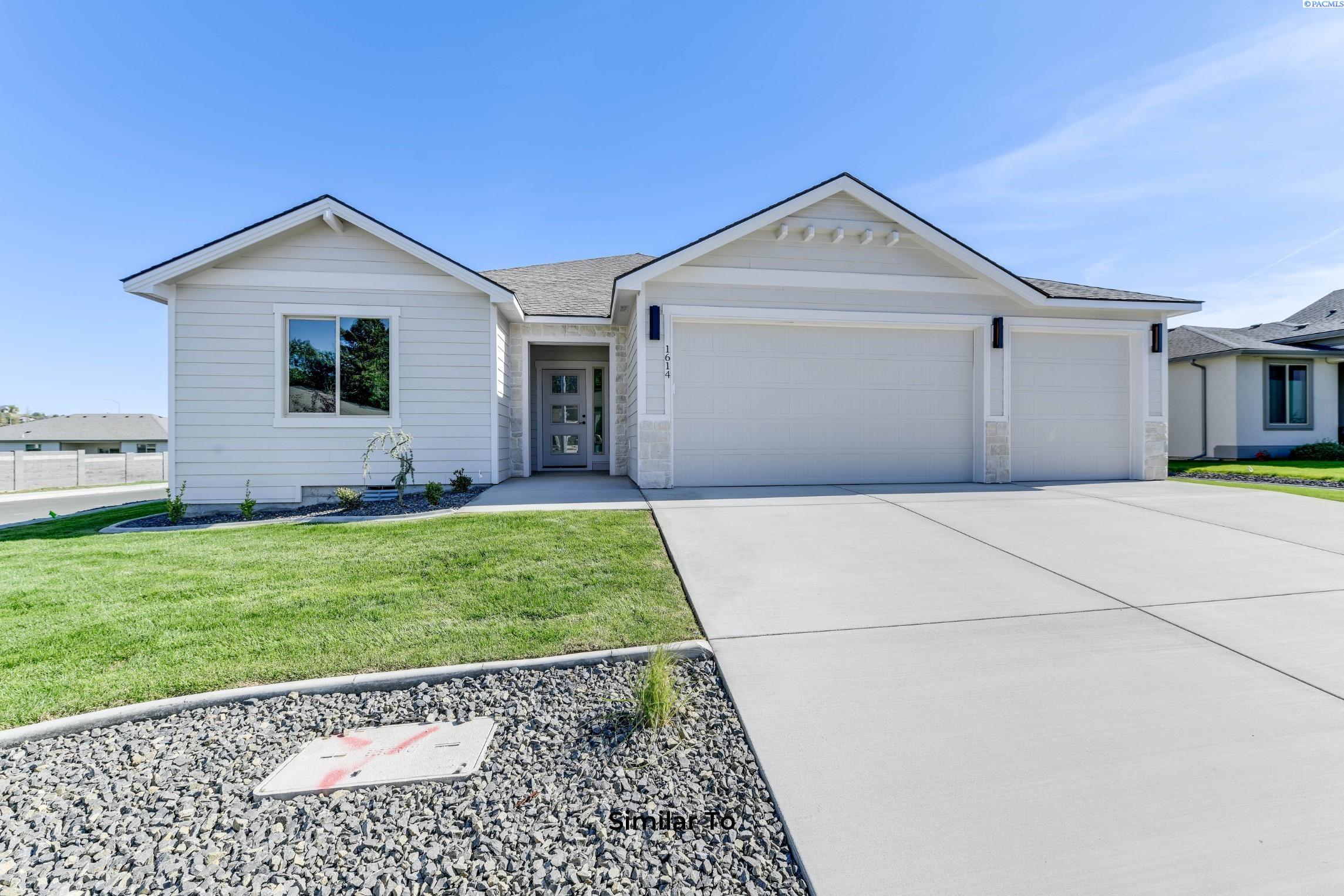 Kennewick, Washington, 99338, United States, 3 Bedrooms Bedrooms, ,1 BathroomBathrooms,Residential,For Sale,1954756
