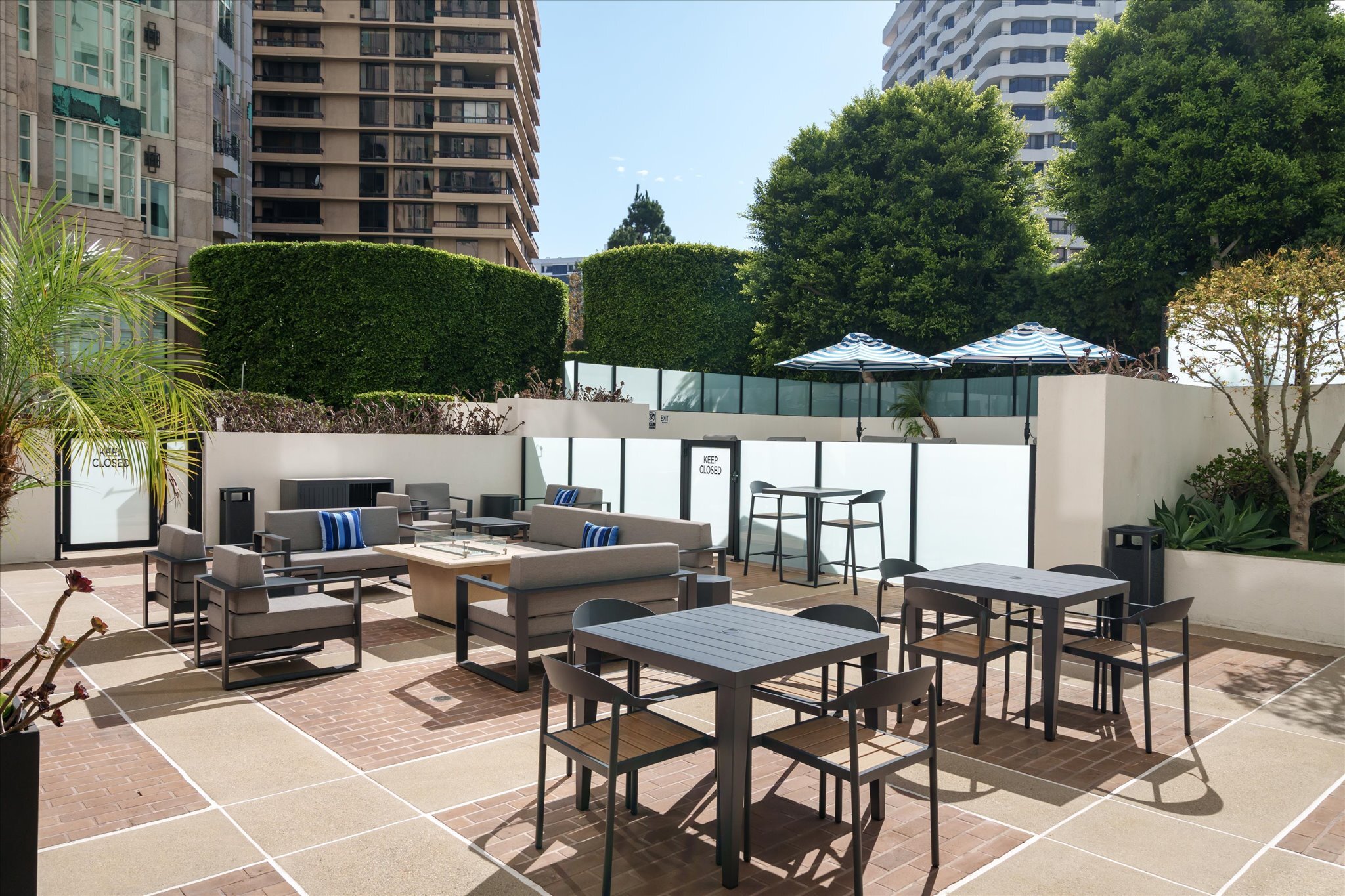  10560 Wilshire Boulevard - 物件實景