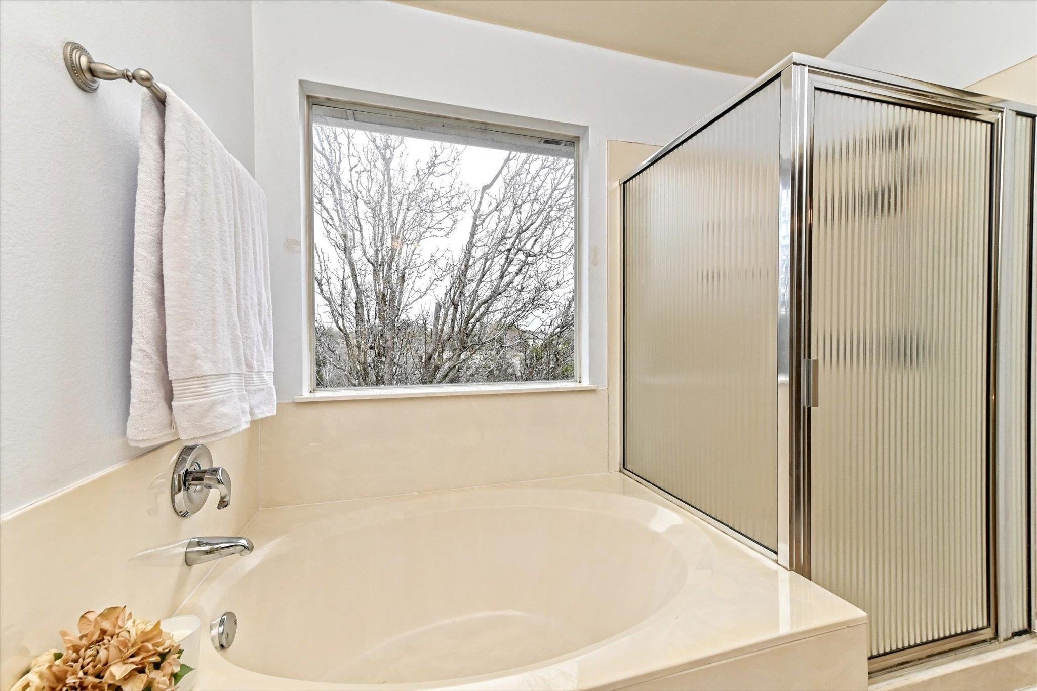 Austin, Texas, 78749, United States, 3 Bedrooms Bedrooms, ,3 BathroomsBathrooms,Residential,For Sale,1974366