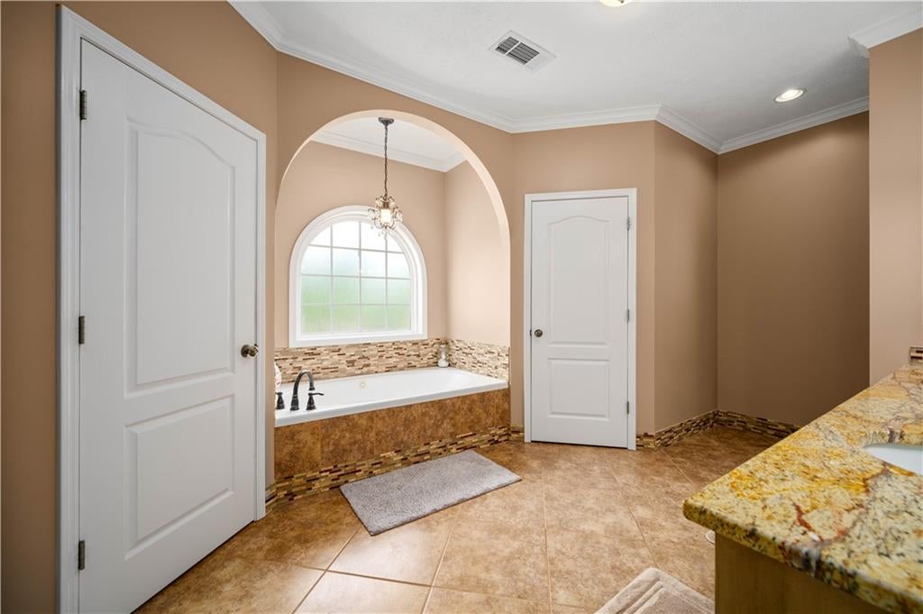 Jena, Louisiana, 71342, United States, 3 Bedrooms Bedrooms, ,3 BathroomsBathrooms,Residential,For Sale,2049158
