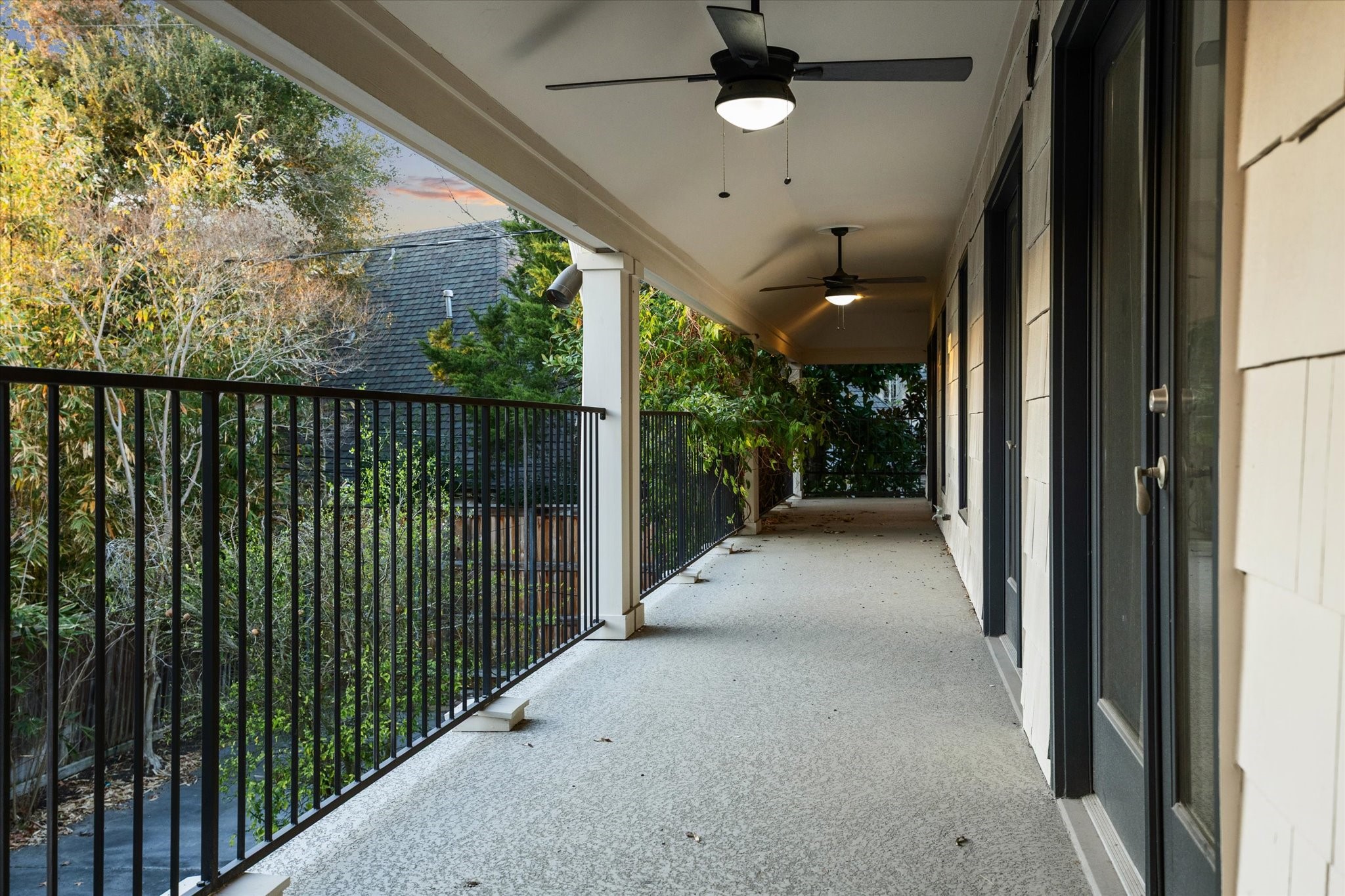  3020 San Felipe Street - 物件實景