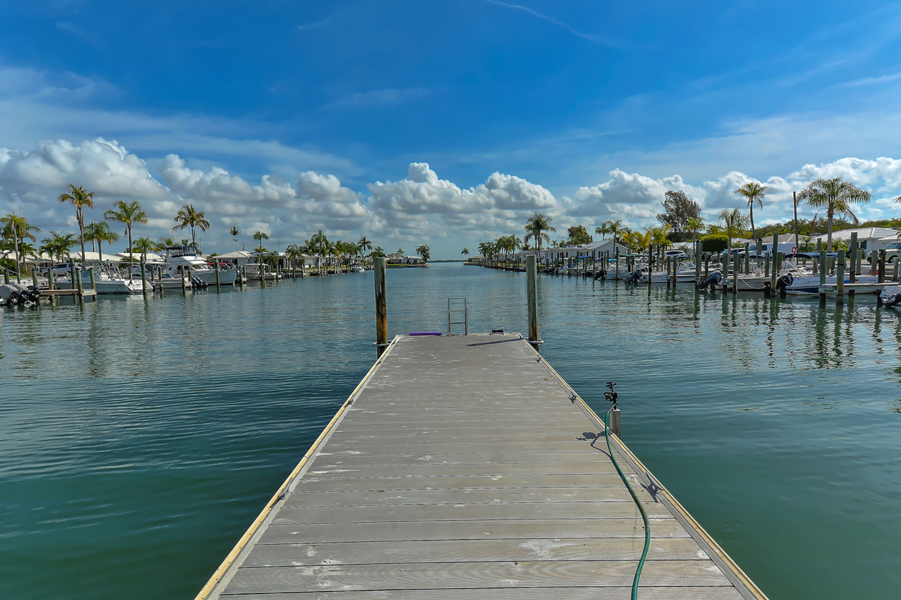  SPANISH MAIN YACHT CLUB CONDO - 物件實景
