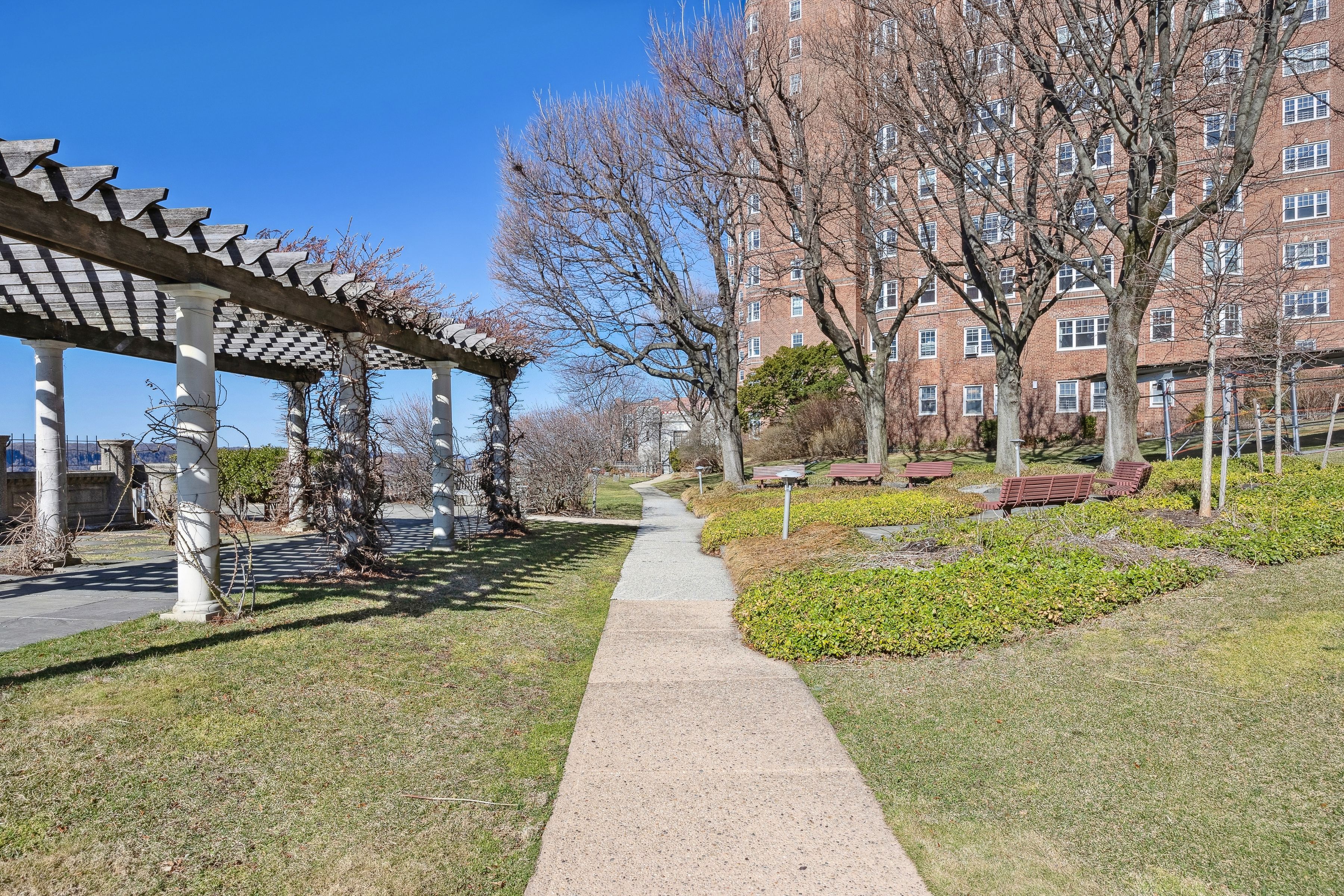  180 Cabrini Boulevard - 物件實景