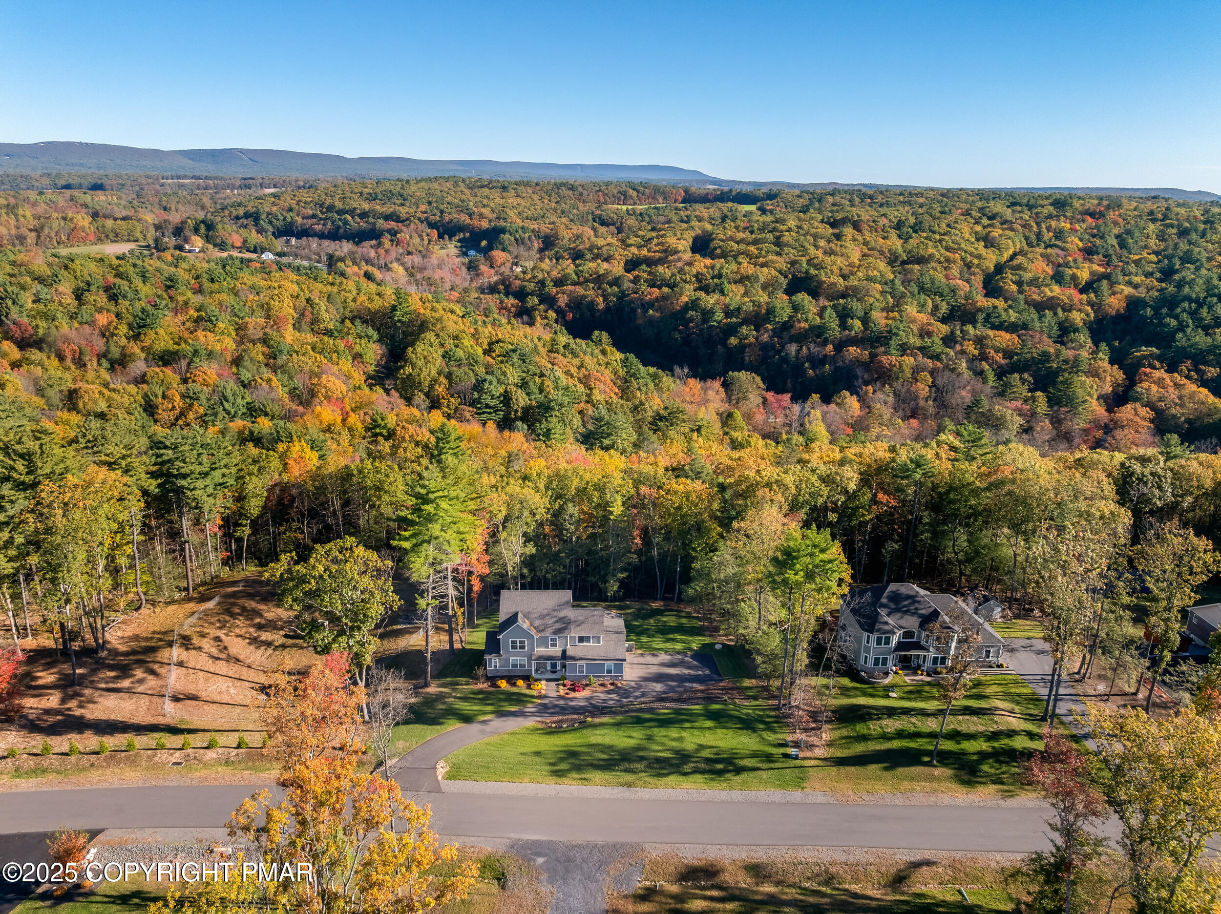Kunkletown, Pennsylvania, 18058, United States, 4 Bedrooms Bedrooms, ,3 BathroomsBathrooms,Residential,For Sale,1967954