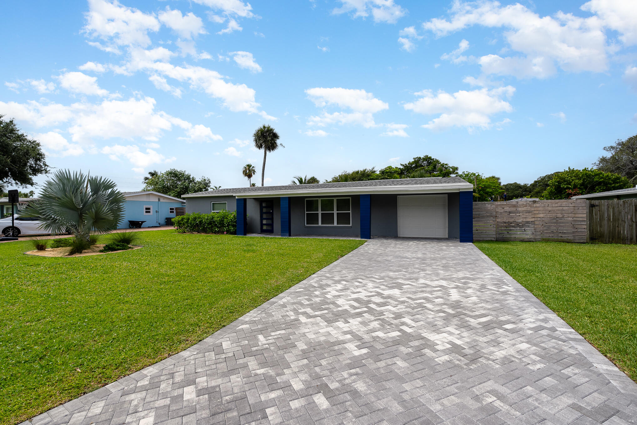 Cocoa Beach, Florida, 32931, United States, 3 Bedrooms Bedrooms, ,2 BathroomsBathrooms,Residential,For Sale,1870691