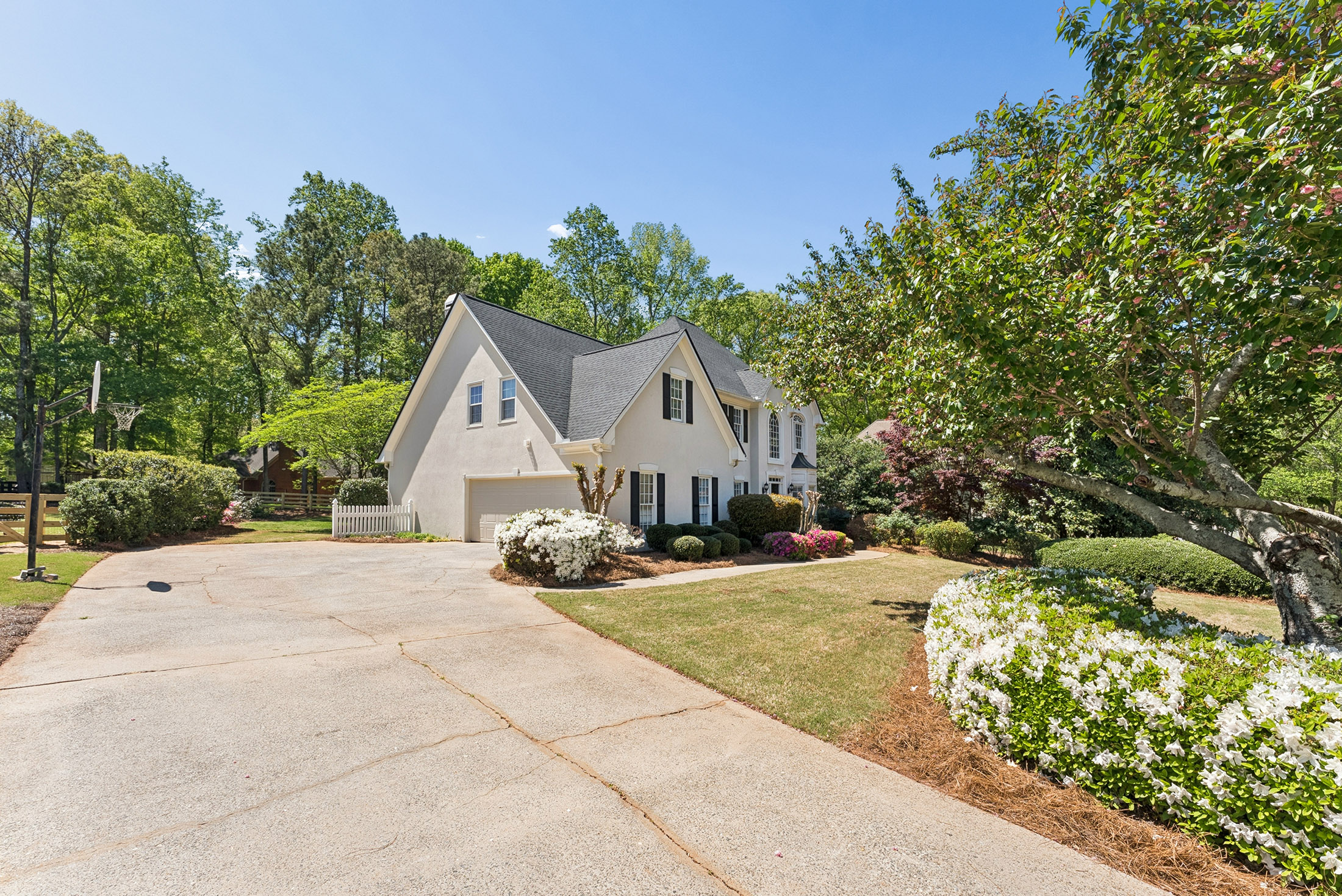  Unbeatable Appeal and Location in Crabapple Chase - 物件實景
