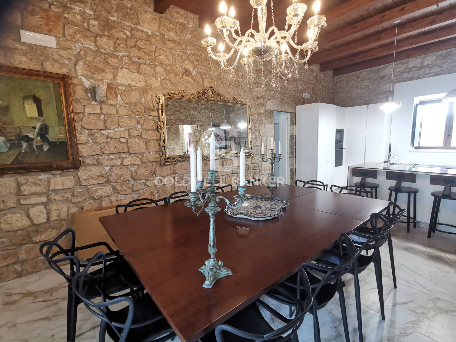 Modica, Ragusa, 97015, IT, 4 Bedrooms Bedrooms, ,6 BathroomsBathrooms,Residential,For Sale,1827626