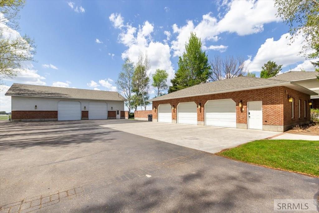 REXBURG, Idaho, 83440, United States, 6 Bedrooms Bedrooms, ,4 BathroomsBathrooms,Residential,For Sale,1981998