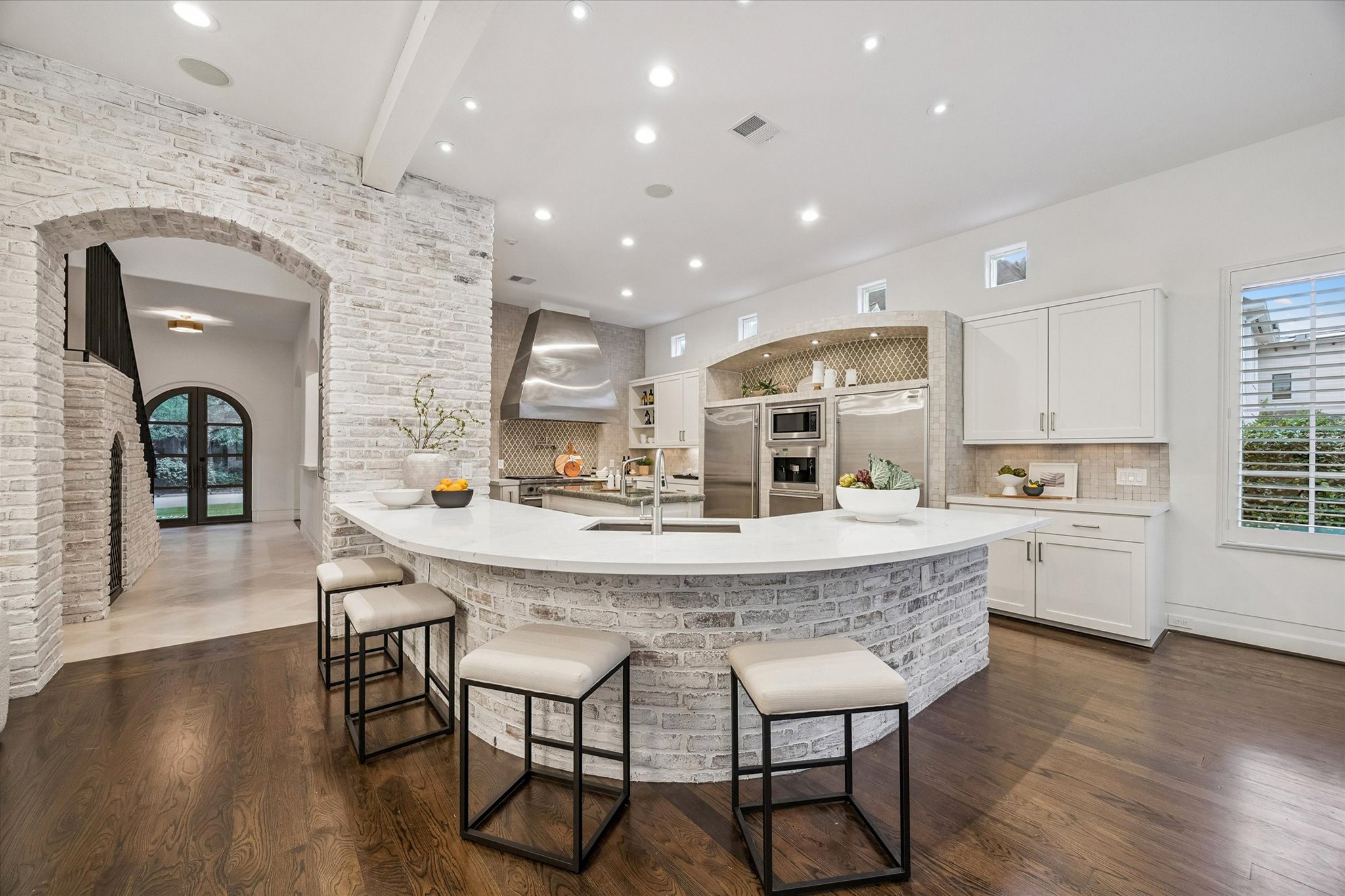  2330 Maroneal Street - 物件實景