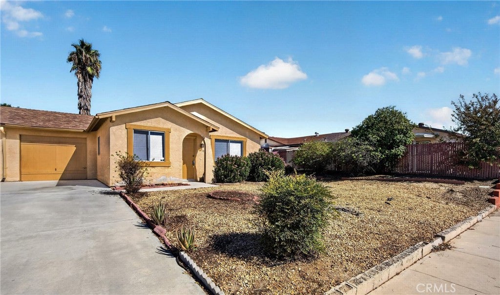 Oakland Ave, Hemet, CA 92545