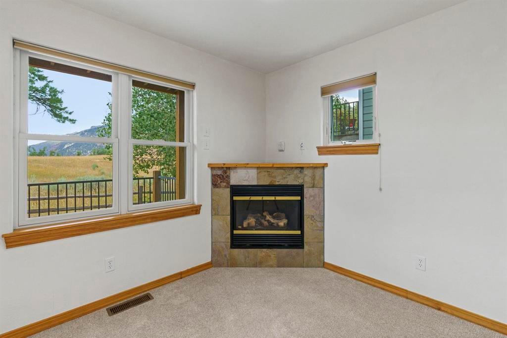 Durango, Colorado, 81301, United States, 3 Bedrooms Bedrooms, ,3 BathroomsBathrooms,Residential,For Sale,1908342