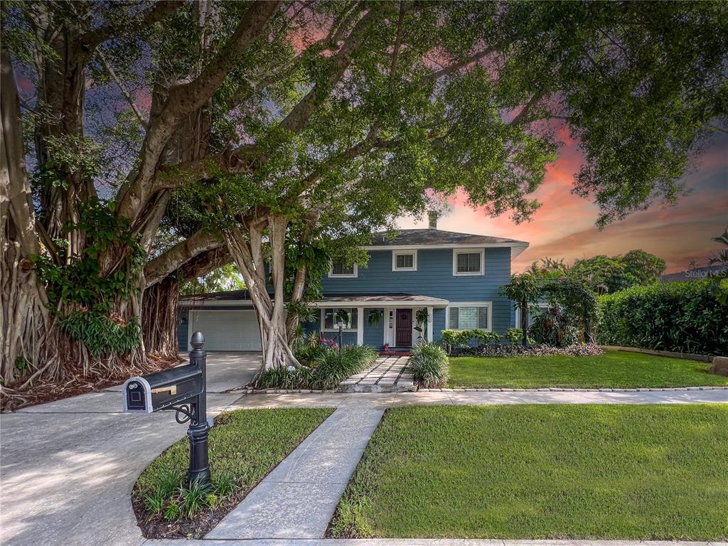 Sarasota, Florida, 34243, United States, 3 Bedrooms Bedrooms, ,3 BathroomsBathrooms,Residential,For Sale,1796778