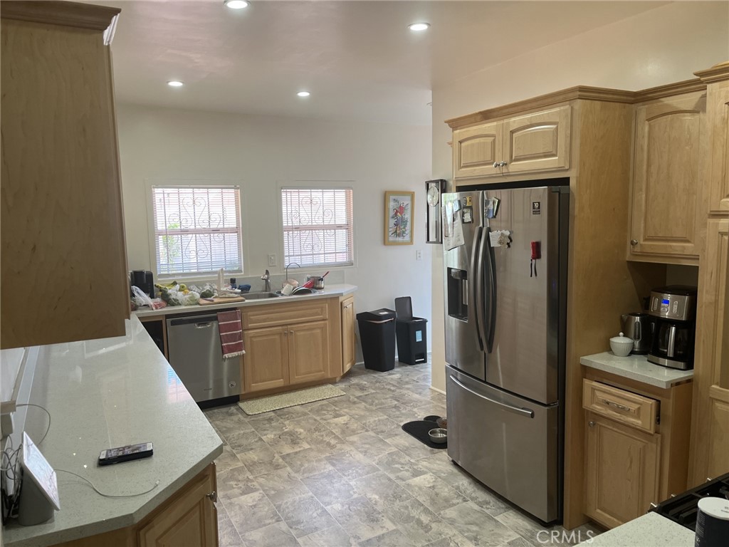Los Angeles, California, 90026, United States, 3 Bedrooms Bedrooms, ,1 BathroomBathrooms,Residential,For Sale,1876735