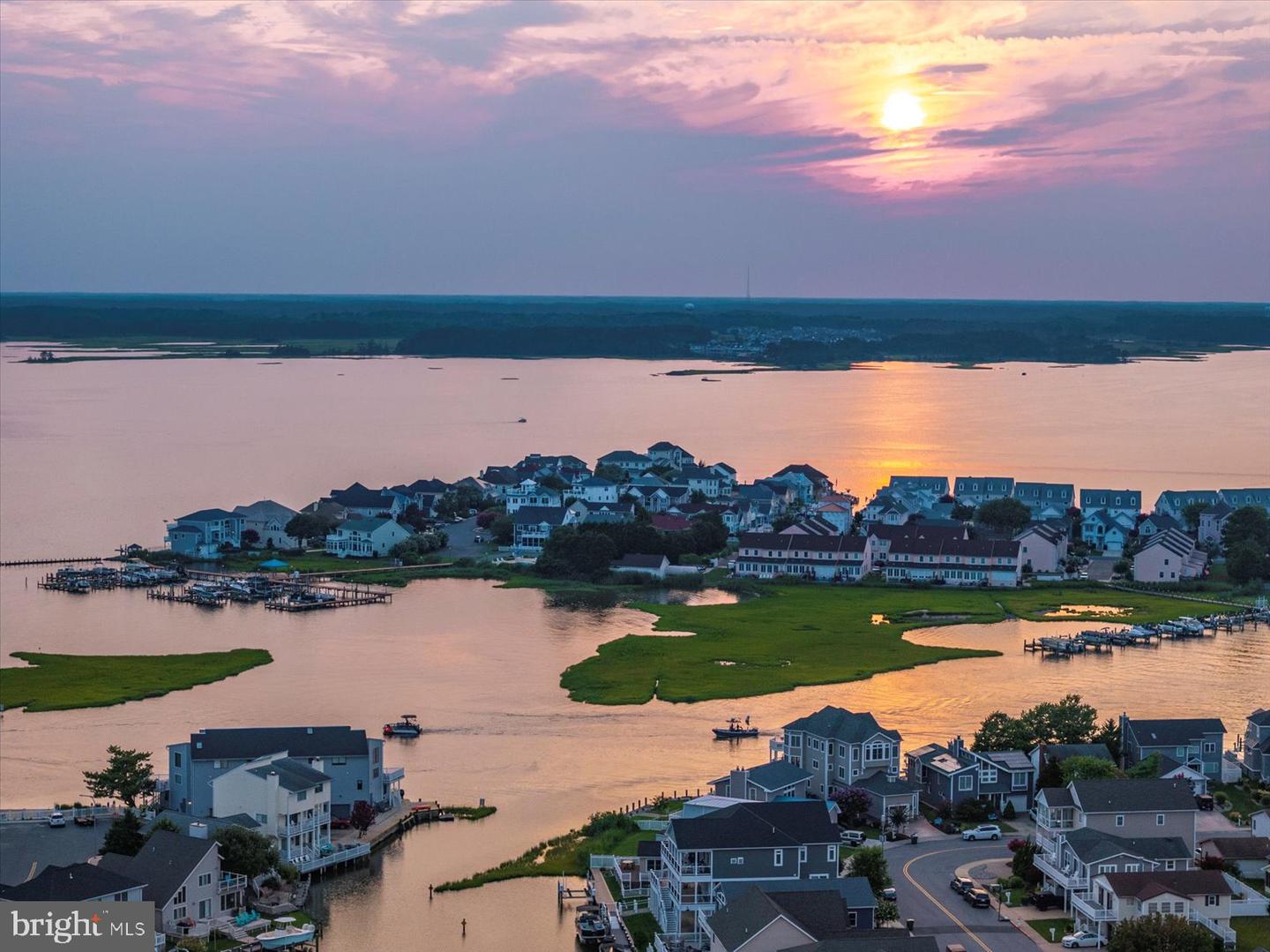 Ocean City, Maryland, 21842, United States, 4 Bedrooms Bedrooms, ,3 BathroomsBathrooms,Residential,For Sale,1942171