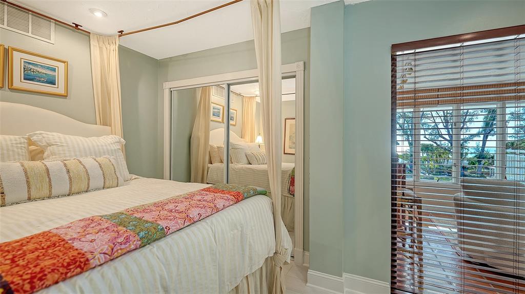 Longboat Key, Florida, 34228, United States, 2 Bedrooms Bedrooms, ,2 BathroomsBathrooms,Residential,For Sale,1989062