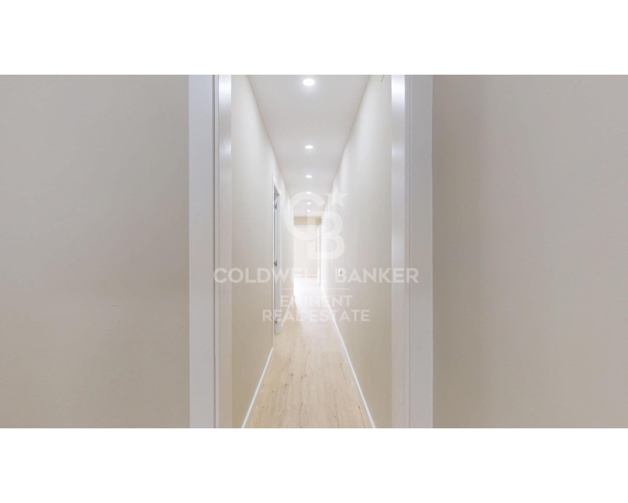 Barcelona, Catalonia, ES, 3 Bedrooms Bedrooms, ,1 BathroomBathrooms,Residential,For Sale,1949864