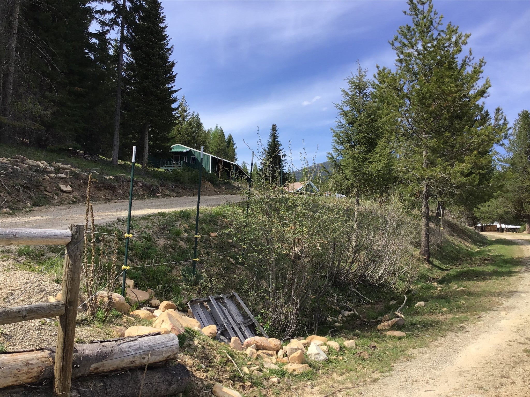 De Borgia, Montana, 59830, United States, 2 Bedrooms Bedrooms, ,1 BathroomBathrooms,Residential,For Sale,1806179