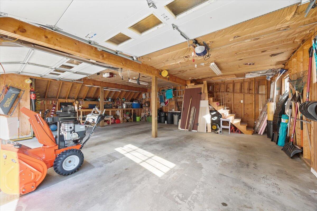 Lyman, Maine, 04002, United States, 2 Bedrooms Bedrooms, ,2 BathroomsBathrooms,Residential,For Sale,1995553