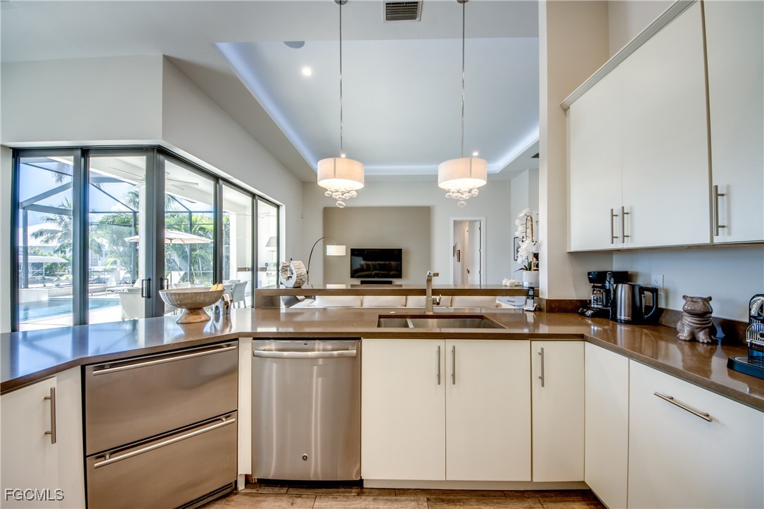 Cape Coral, Florida, 33904, United States, 4 Bedrooms Bedrooms, ,3 BathroomsBathrooms,Residential,For Sale,2002847