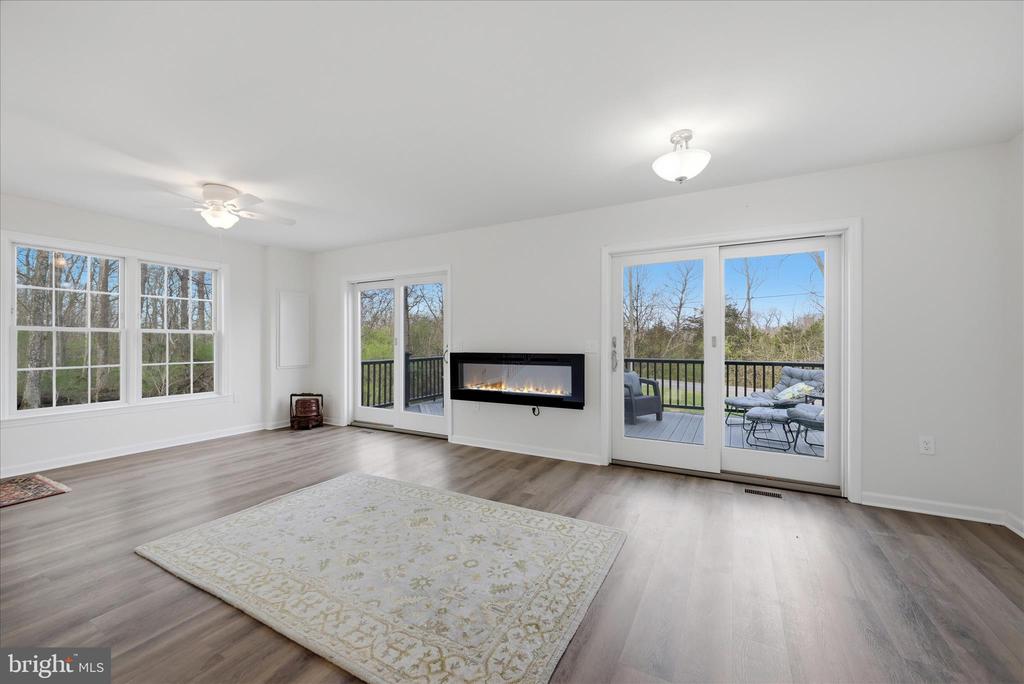 Boyce, Virginia, 22620, United States, 3 Bedrooms Bedrooms, ,3 BathroomsBathrooms,Residential,For Sale,2032757