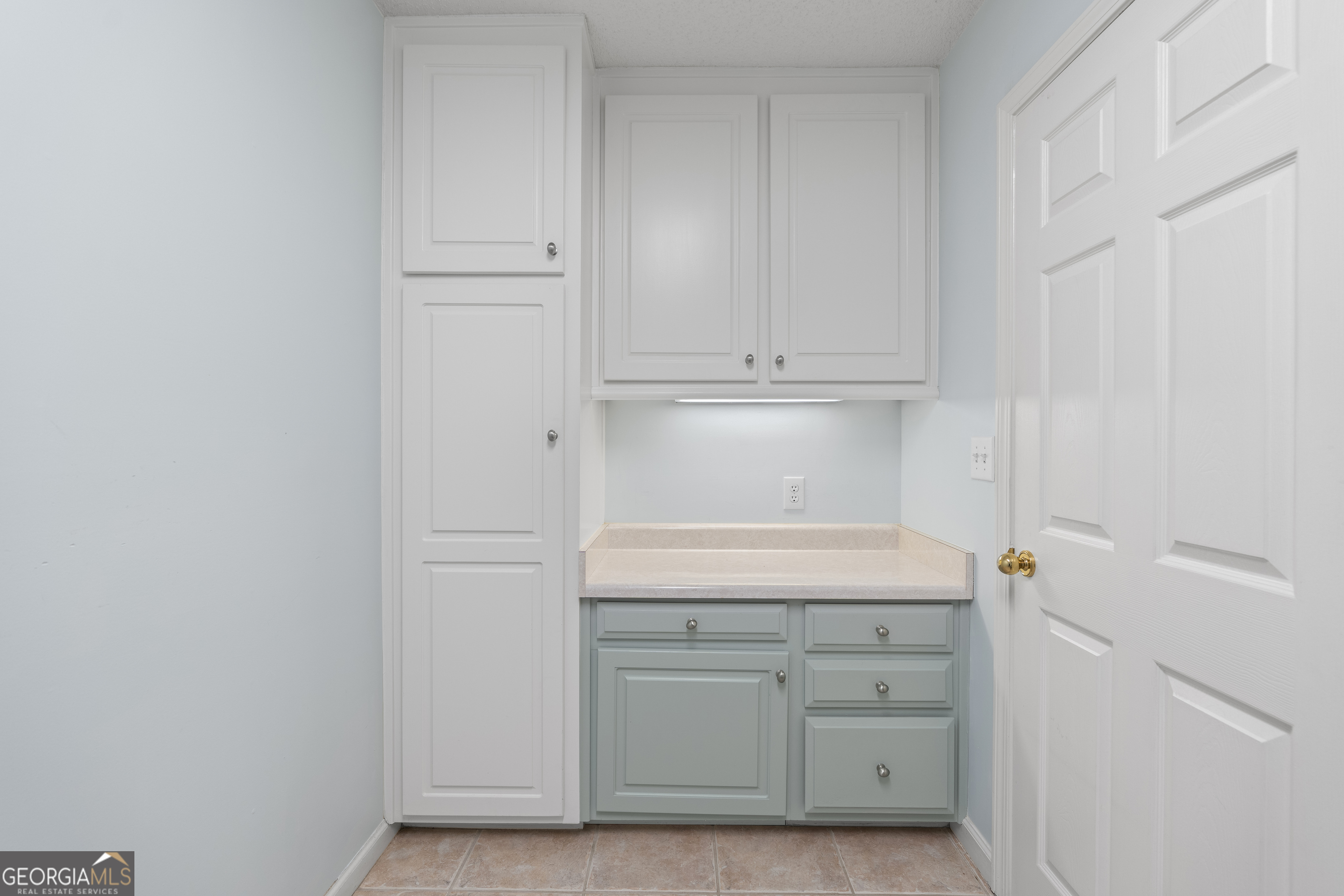 Sharpsburg, Georgia, 30277, United States, 3 Bedrooms Bedrooms, ,3 BathroomsBathrooms,Residential,For Sale,1955891