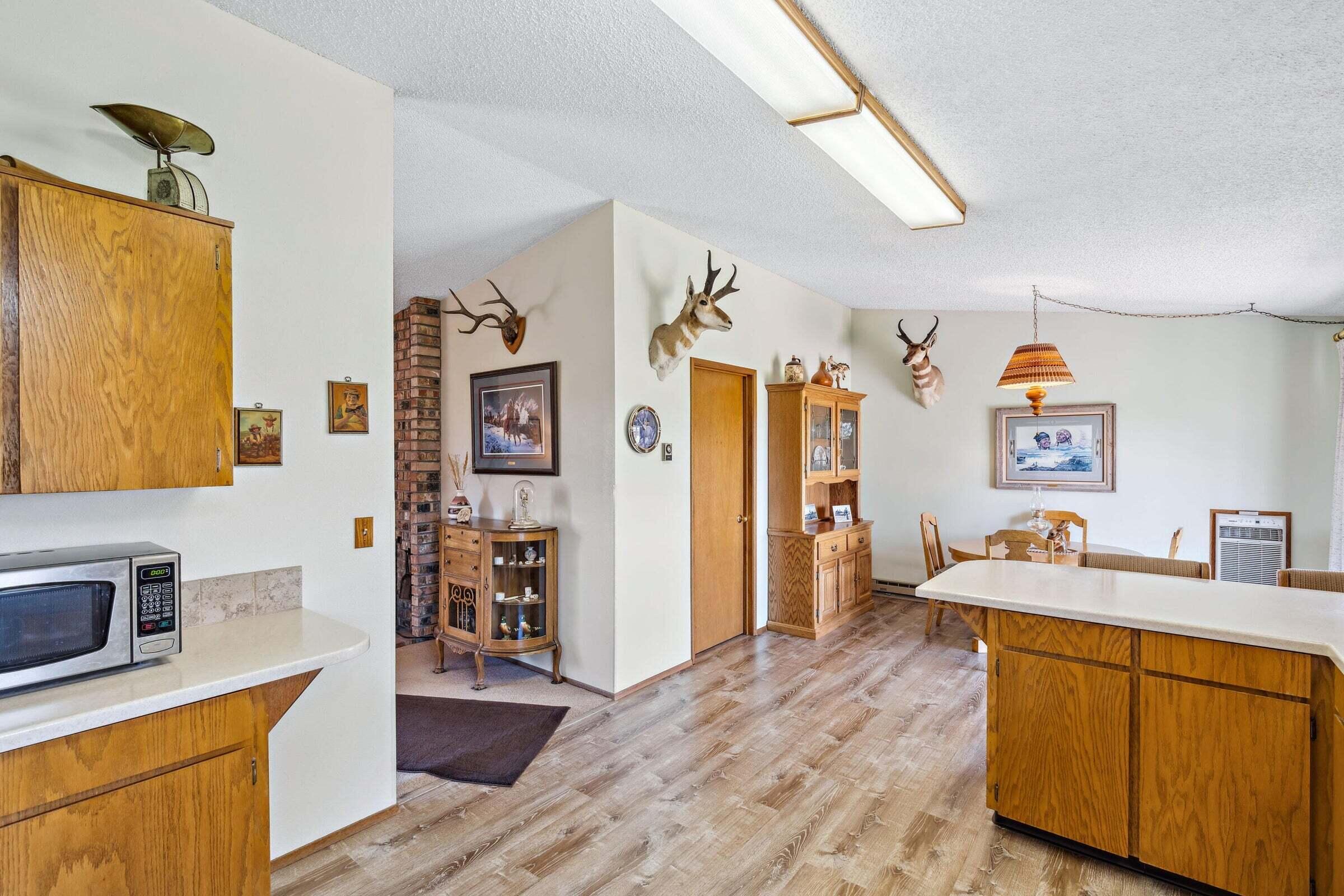 Powell Butte, Oregon, 97753, United States, 3 Bedrooms Bedrooms, ,1 BathroomBathrooms,Residential,For Sale,1770656
