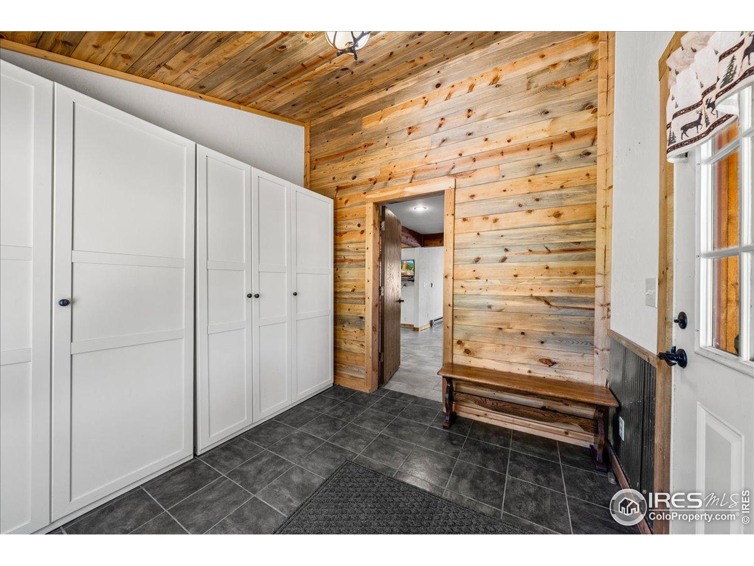 Drake, Colorado, 80515, United States, 3 Bedrooms Bedrooms, ,2 BathroomsBathrooms,Residential,For Sale,1820085