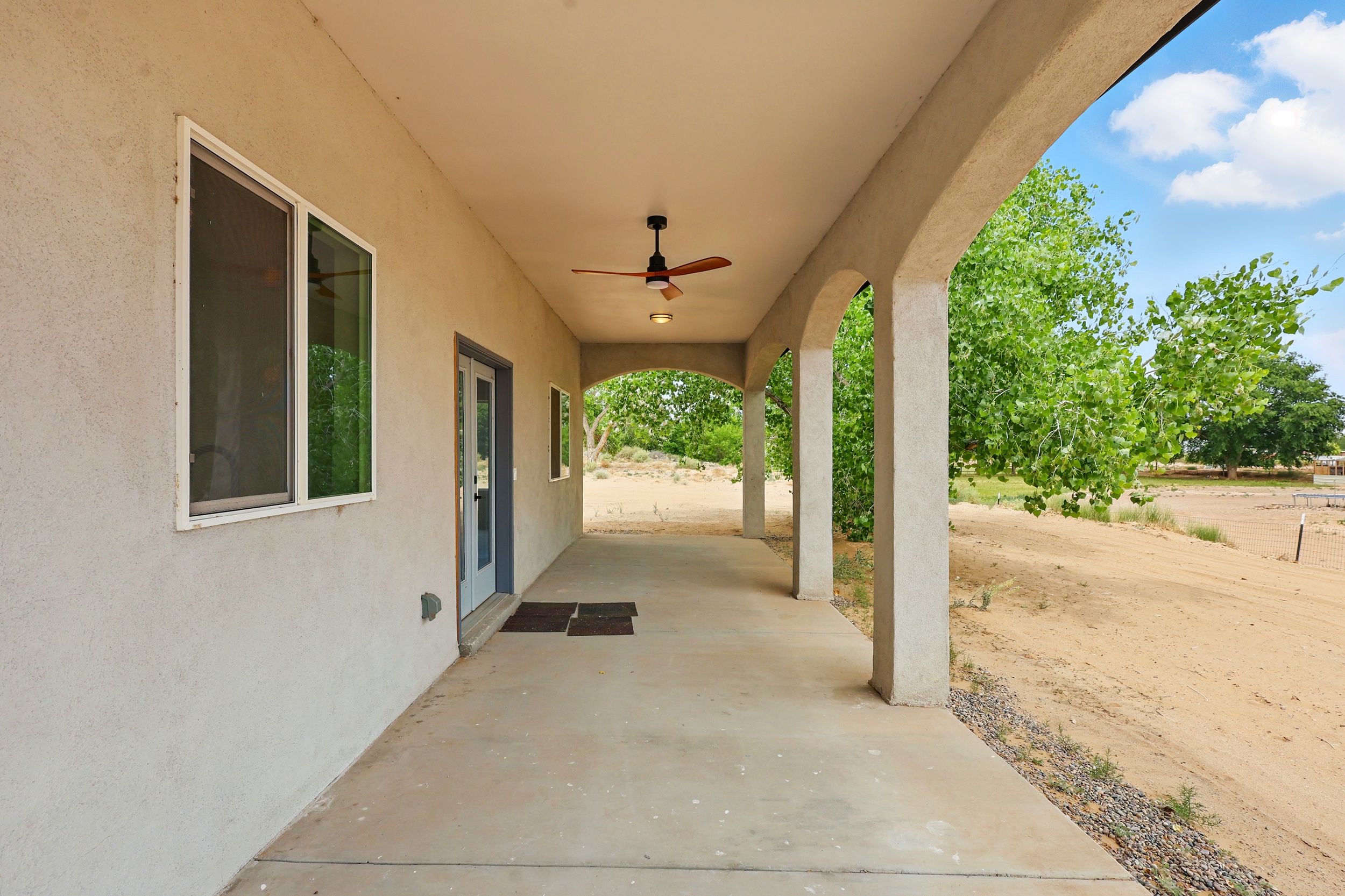 Los Lunas, New Mexico, 87031, United States, 4 Bedrooms Bedrooms, ,2 BathroomsBathrooms,Residential,For Sale,1943131