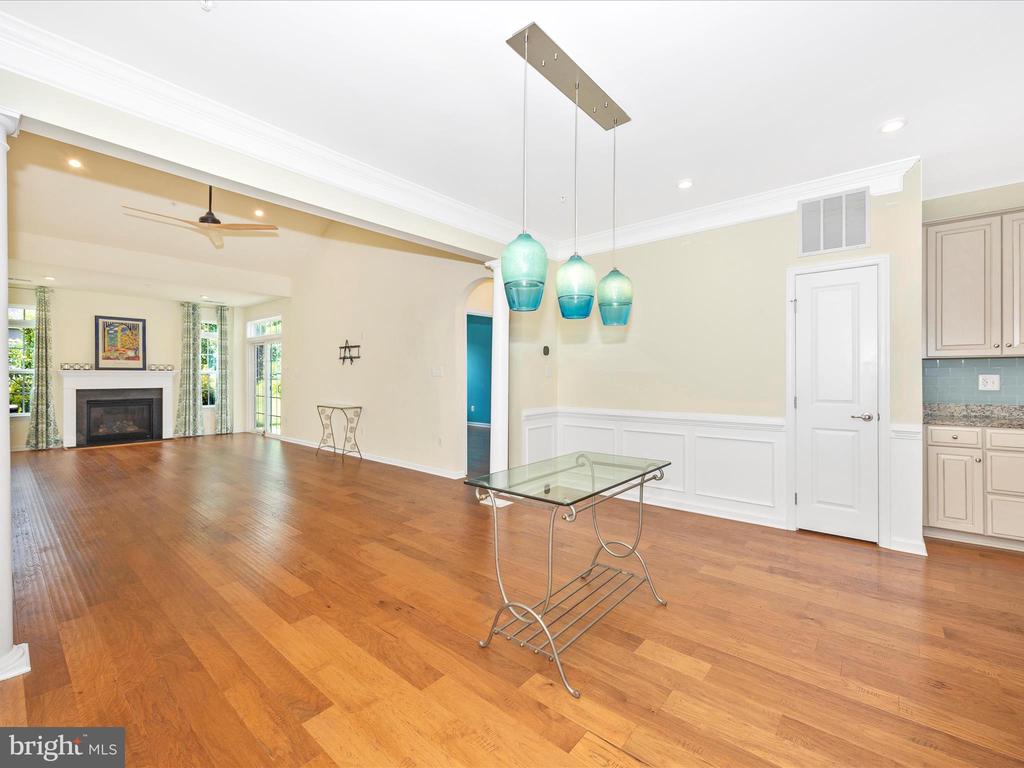 Frederick, Maryland, 21703, United States, 3 Bedrooms Bedrooms, ,3 BathroomsBathrooms,Residential,For Sale,1935549